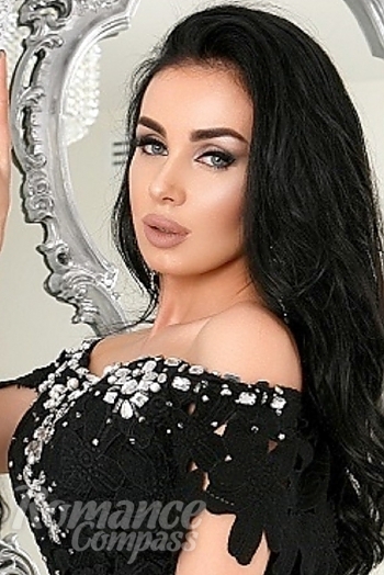 Ukrainian mail order bride Victoriia from Vishnevoe with black hair and blue eye color - image 1