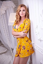 Ukrainian mail order bride Svetlana from Odessa with light brown hair and grey eye color - image 2