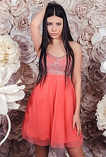 Ukrainian mail order bride Yulia from Alchevsk with black hair and brown eye color - image 2