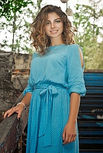 Ukrainian mail order bride Olga from Kiev with light brown hair and blue eye color - image 2