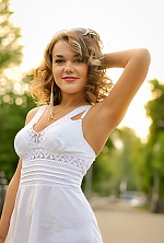 Ukrainian mail order bride Lina from Kharkov with brunette hair and brown eye color - image 2
