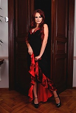 Ukrainian mail order bride Zinaida from Odessa with red hair and green eye color - image 5