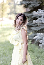 Ukrainian mail order bride Liliya from Konstantinovka with light brown hair and green eye color - image 13