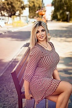 Ukrainian mail order bride Margarita from Summy with blonde hair and green eye color - image 8