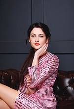 Ukrainian mail order bride Yuliya from Zaporozhye with brunette hair and grey eye color - image 5