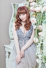 Ukrainian mail order bride Daria from Kiev with auburn hair and green eye color - image 10