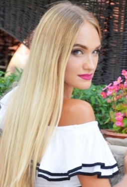 Anastasia, 32 y.o. from Kharkov, Ukraine
