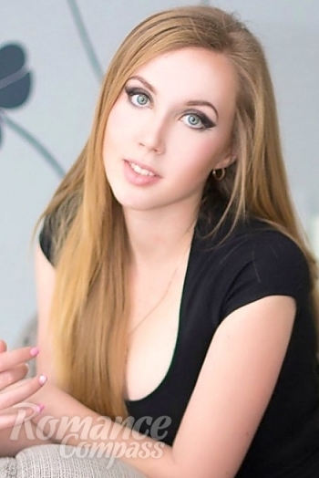 Ukrainian mail order bride Daria from Kharkiv with blonde hair and blue eye color - image 1