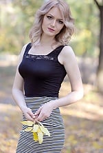 Ukrainian mail order bride Elena from Konstantinovka with light brown hair and brown eye color - image 13