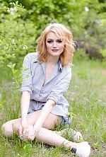 Ukrainian mail order bride Elena from Konstantinovka with light brown hair and brown eye color - image 8