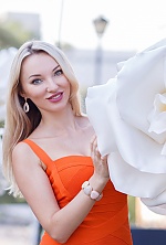 Ukrainian mail order bride Elena from Kiev with blonde hair and green eye color - image 13