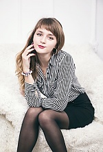 Ukrainian mail order bride Elena from Kiev with light brown hair and brown eye color - image 7