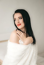 Ukrainian mail order bride Yulia from Kropivnitsky with brunette hair and grey eye color - image 7