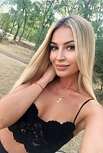 Ukrainian mail order bride Elena from Odesa with blonde hair and green eye color - image 9