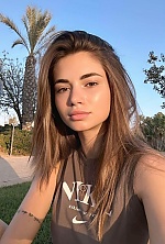 Ukrainian mail order bride Karina from Kharkiv with brunette hair and brown eye color - image 3