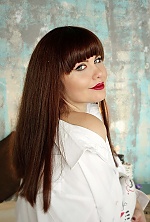 Ukrainian mail order bride Alena from Nova Kakhovka with brunette hair and brown eye color - image 7