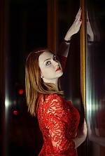 Ukrainian mail order bride Elena from Kharkiv with red hair and green eye color - image 5