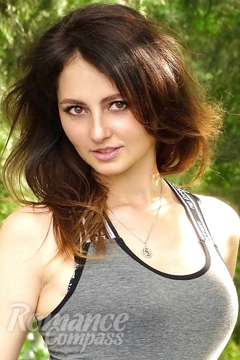Ukrainian mail order bride Krystyna from Kherson with light brown hair and brown eye color - image 1