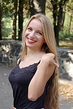 Ukrainian mail order bride Irina from Toronto with blonde hair and green eye color - image 3