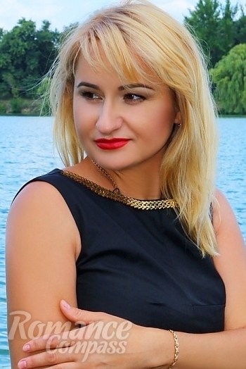 Ukrainian mail order bride Galina from Sumy with blonde hair and hazel eye color - image 1