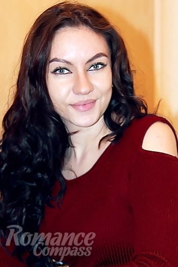 Ukrainian mail order bride Violetta from Crimea Kerch with brunette hair and grey eye color - image 1