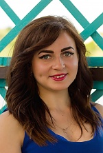 Ukrainian mail order bride Galina from Chernivtsi with light brown hair and blue eye color - image 7