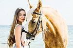 Ukrainian mail order bride Rufina from Odesa with light brown hair and green eye color - image 9
