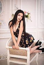 Ukrainian mail order bride Tanya from Alchevsk with brunette hair and grey eye color - image 2
