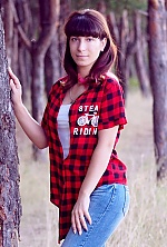 Ukrainian mail order bride Tatyana from Khatsizsk with light brown hair and blue eye color - image 2