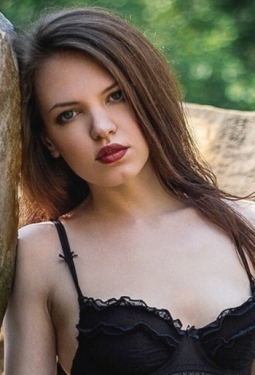 Polina, 34 y.o. from Kiev, Ukraine