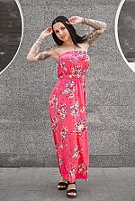 Ukrainian mail order bride Yuliya from Odessa with black hair and green eye color - image 7