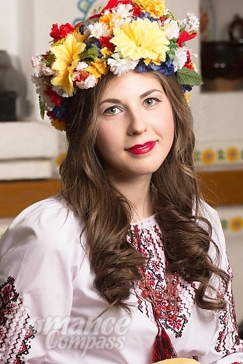 Ukrainian mail order bride Juliya from Odessa with light brown hair and grey eye color - image 1