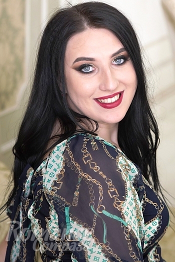 Ukrainian mail order bride Tatyana from Kyev with black hair and blue eye color - image 1