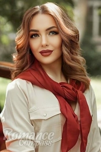 Ukrainian mail order bride Anna from Odesa with light brown hair and grey eye color - image 1