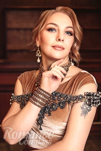 Ukrainian mail order bride Anna from Odesa with light brown hair and grey eye color - image 1