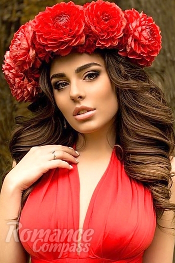 Ukrainian mail order bride Anastasia from St Petersburg with brunette hair and brown eye color - image 1