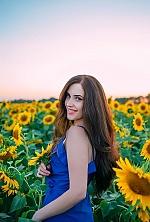 Ukrainian mail order bride Julia from Snovsk with light brown hair and blue eye color - image 3