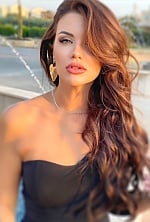 Ukrainian mail order bride Olga from Nicosia with brunette hair and brown eye color - image 6