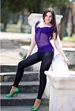 Ukrainian mail order bride Inna from Mykolaiv with brunette hair and hazel eye color - image 2