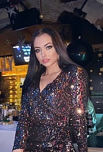 Ukrainian mail order bride Marina from Lozova with black hair and green eye color - image 2