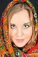 Ukrainian mail order bride Ekaterina from Nikolaev with light brown hair and hazel eye color - image 7