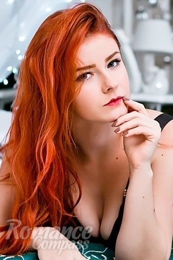 Ukrainian mail order bride Alena from Lugansk with red hair and hazel eye color - image 1