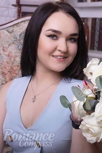 Ukrainian mail order bride Daryna from Kharkov with black hair and grey eye color - image 1