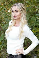 Ukrainian mail order bride Alina from Donetsk with blonde hair and blue eye color - image 3