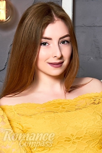 Ukrainian mail order bride Alexandra from Kiev with light brown hair and brown eye color - image 1