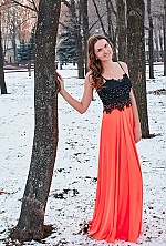 Ukrainian mail order bride Julia from Kharkiv with brunette hair and brown eye color - image 2