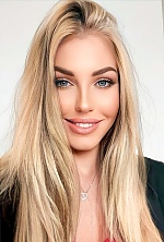 Ukrainian mail order bride Ekaterina from Frankfurt with light brown hair and blue eye color - image 11