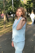 Ukrainian mail order bride Yana from Shargorod with light brown hair and grey eye color - image 4