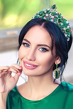 Ukrainian mail order bride Diana from Saint Petersburg with brunette hair and blue eye color - image 5