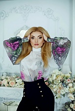 Ukrainian mail order bride Anna from Kiev with blonde hair and brown eye color - image 5